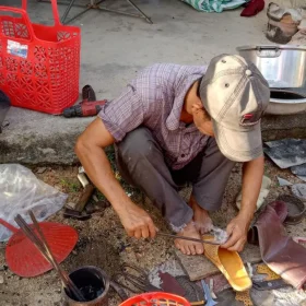 nghề hàn dép nhựa